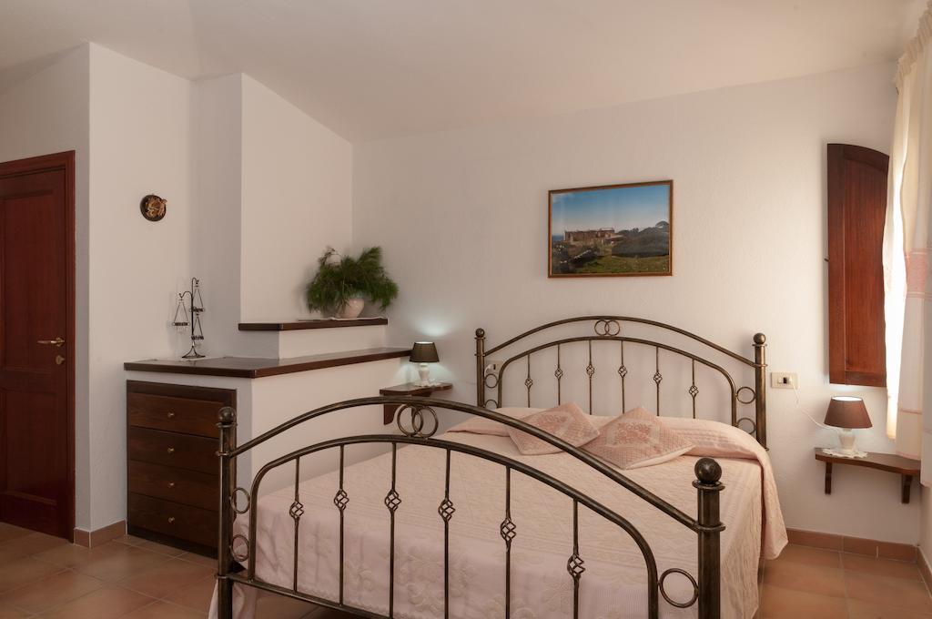 B&B Li Conchi Arzachena Exteriör bild