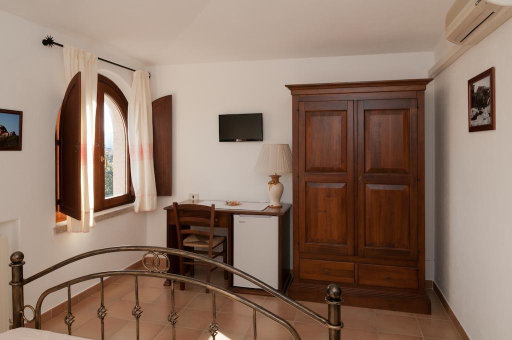 B&B Li Conchi Arzachena Rum bild