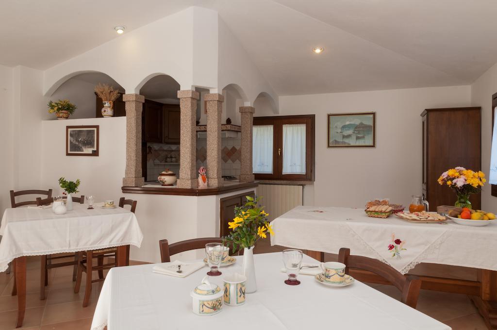 B&B Li Conchi Arzachena Exteriör bild