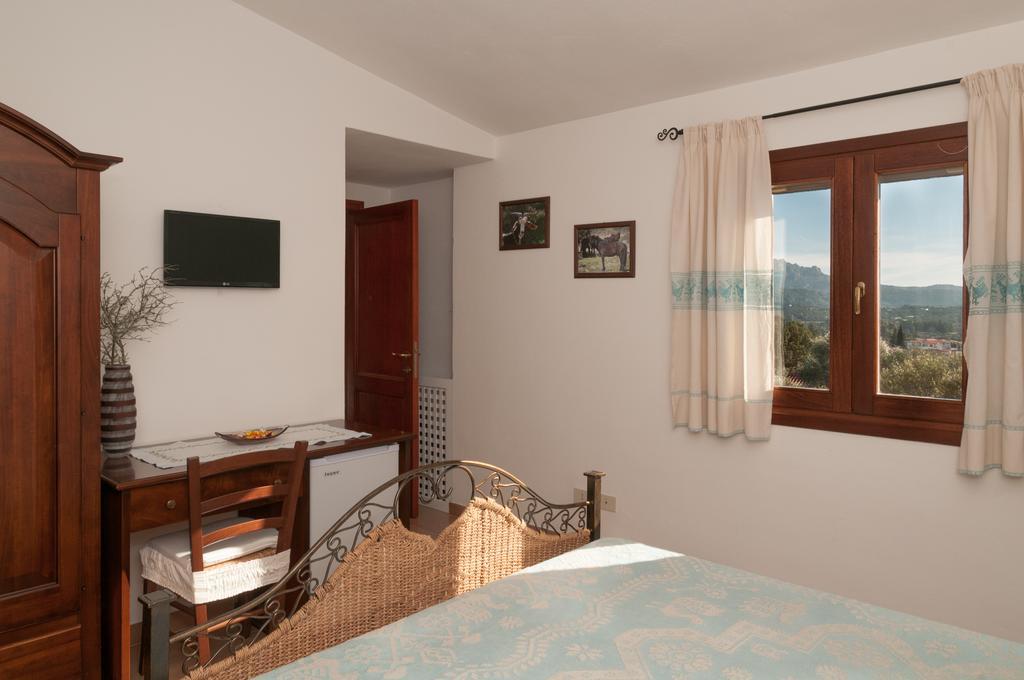 B&B Li Conchi Arzachena Exteriör bild